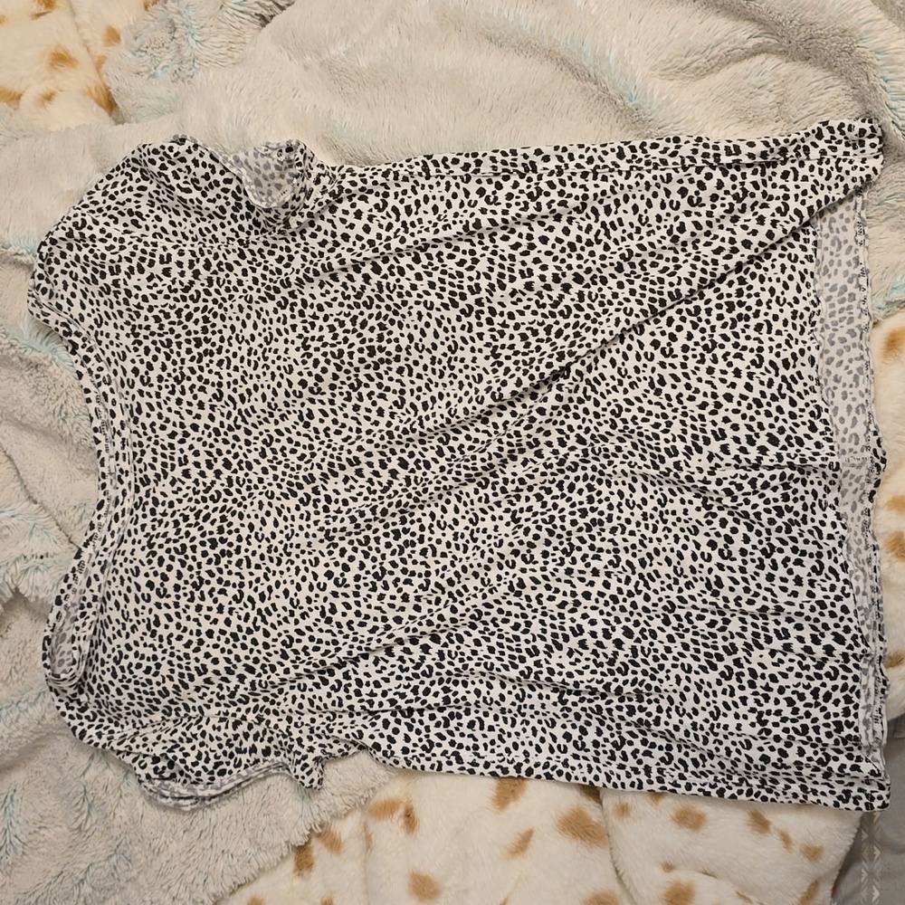 Medium Z supply T shirt